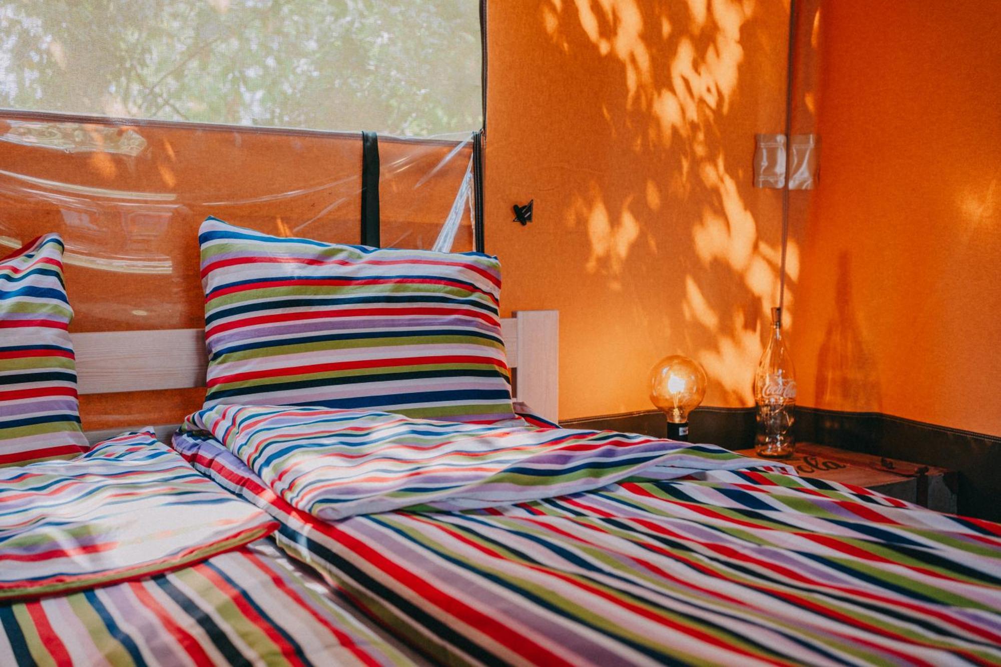 Rendes Glamping Hotel Balatonrendes Exterior photo
